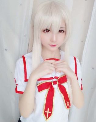 摄影师和模特亲密的视频_完整视频大全