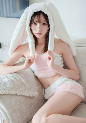 美女扒开尿口让男人玩_超清手机在线观看
