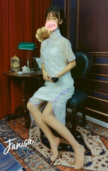 灰姑娘社区免费视频_剧情片在线观看完整版