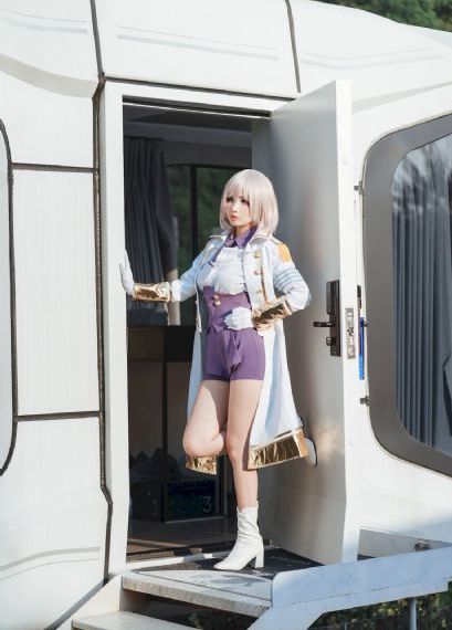 成人啪精品视频免费网站_2019国语AV首页