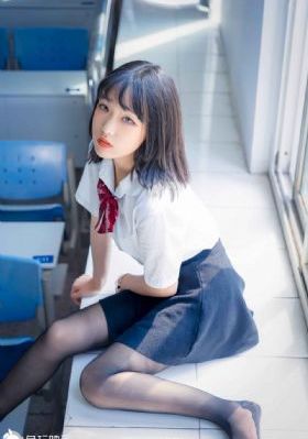 粗大挺进旗袍人妻警花内臀_BDHD高清在线观看