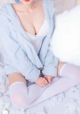 红豆视频成人版免费观看_手机免费观看