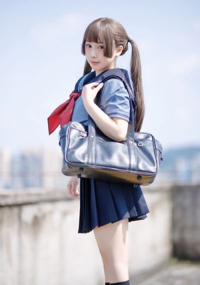 伊人婷婷不卡_1080手机免费观看完整